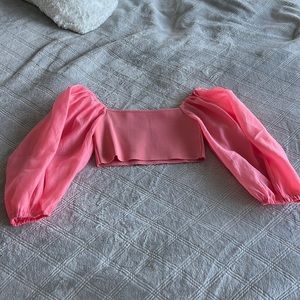 Pink crop top with puffy sleeves!